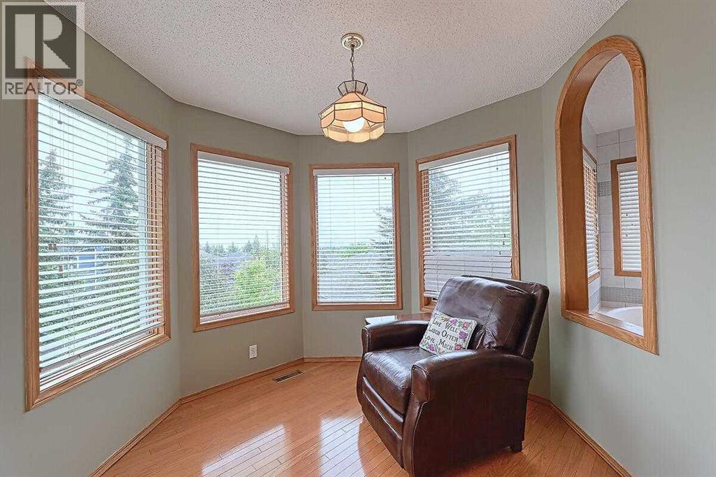 115 Strathaven Circle Sw, Calgary, Alberta  T3H 2K8 - Photo 32 - A2244657