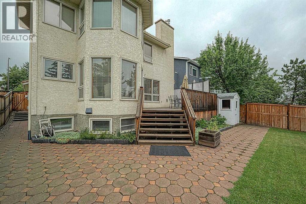 115 Strathaven Circle Sw, Calgary, Alberta  T3H 2K8 - Photo 43 - A2244657