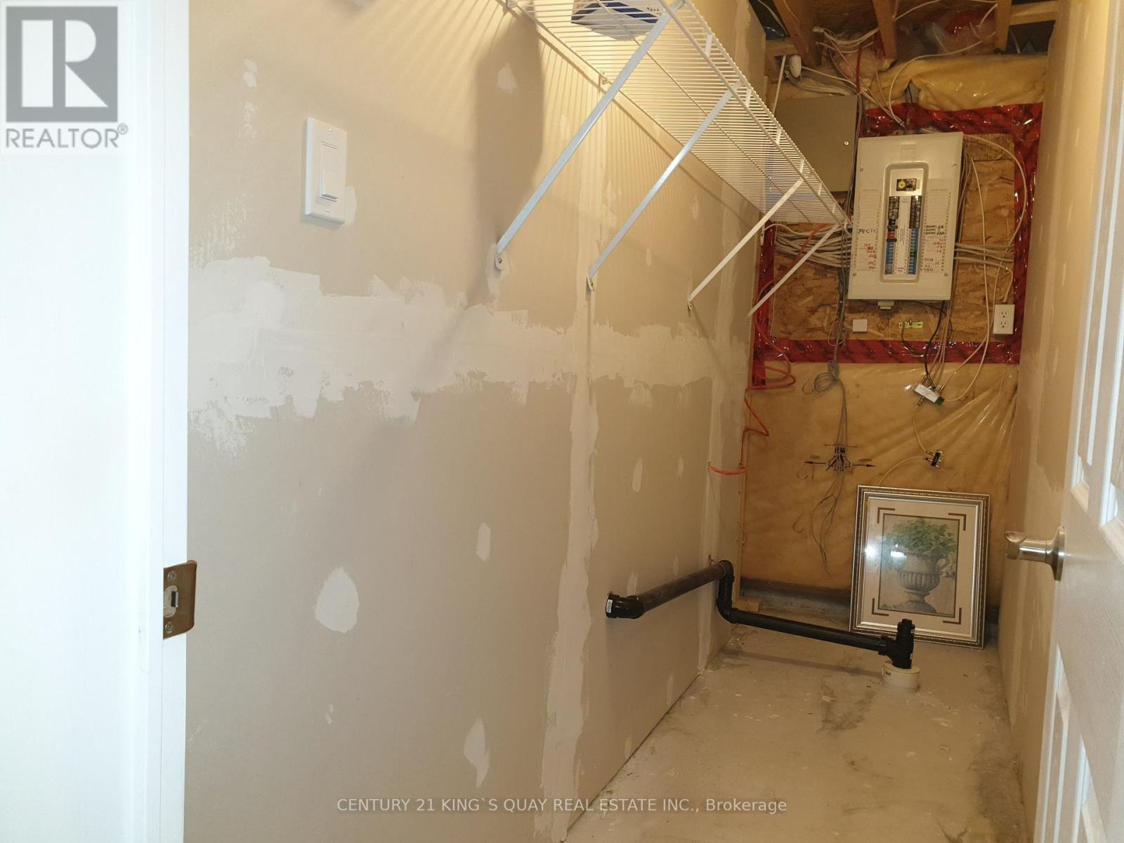 Ll - 15 Belford Crescent, Markham, Ontario  L3S 4K3 - Photo 14 - N12383066