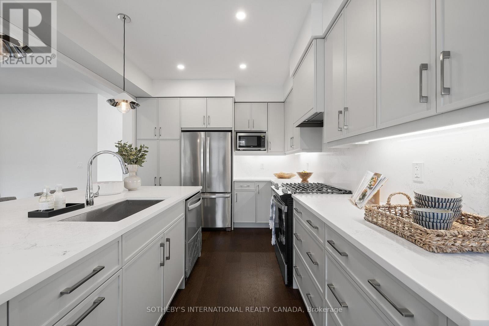 514 Markay Common, Burlington (Brant), Ontario  L7S 0A6 - Photo 10 - W12385577