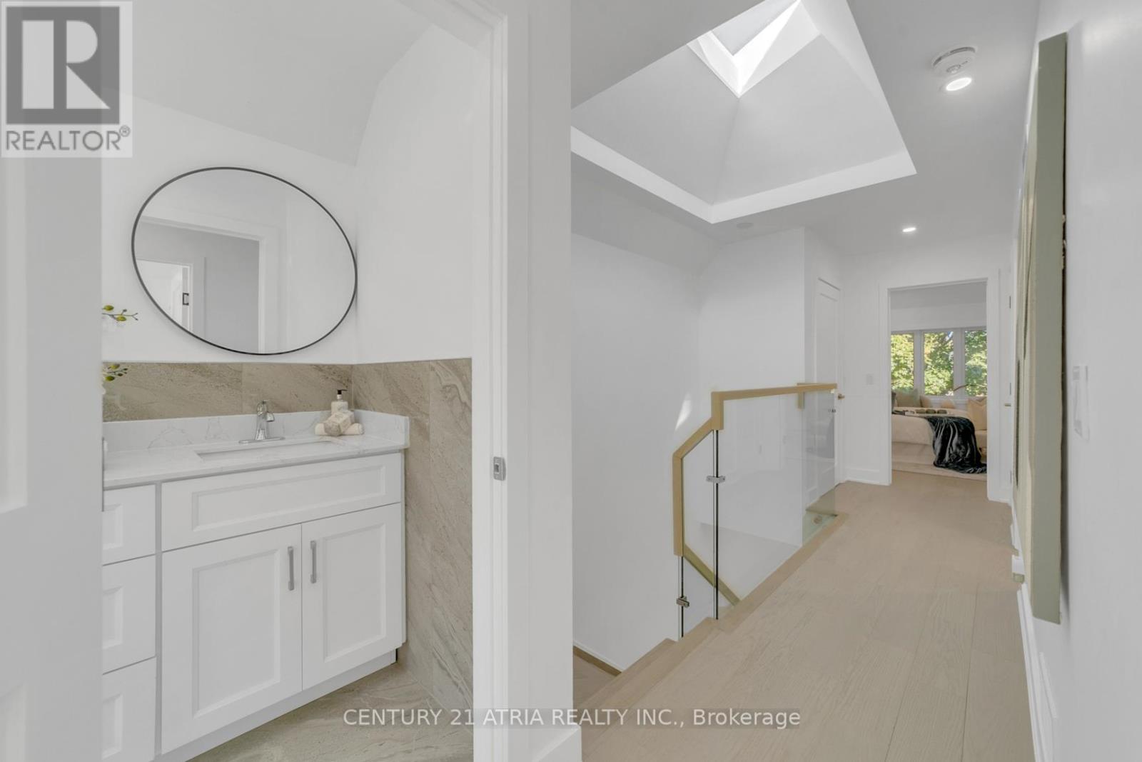 47 Eighth Street, Toronto (New Toronto), Ontario  M8V 3C2 - Photo 21 - W12385592