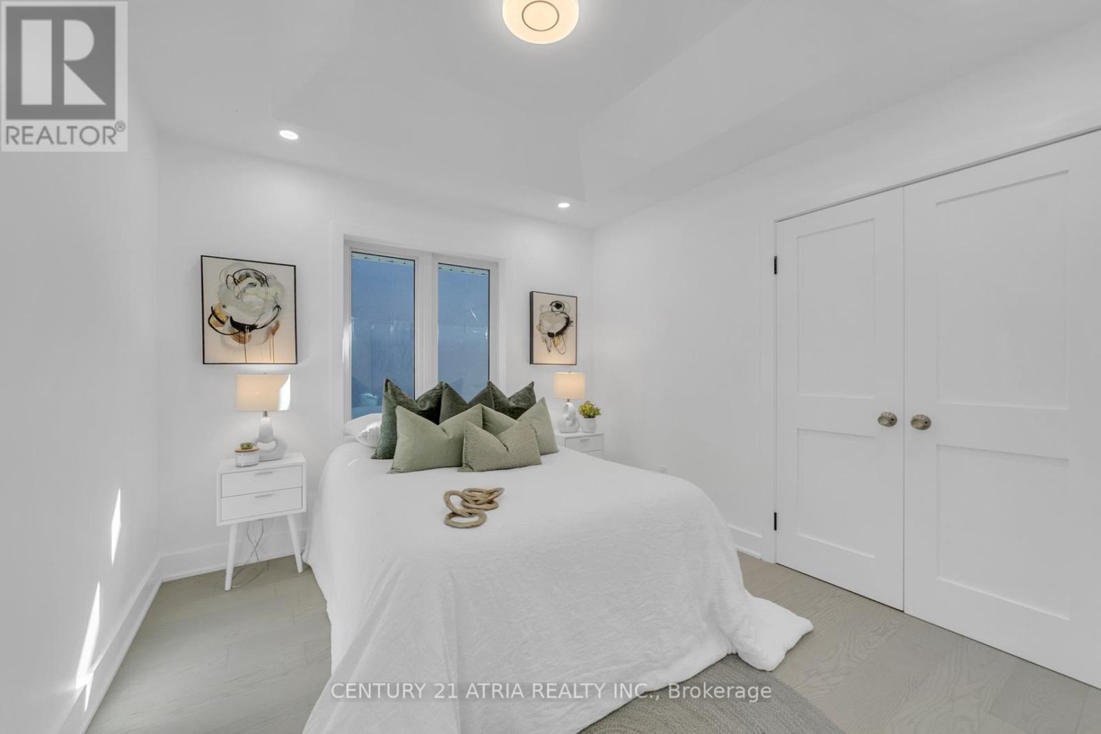 47 Eighth Street, Toronto (New Toronto), Ontario  M8V 3C2 - Photo 29 - W12385592