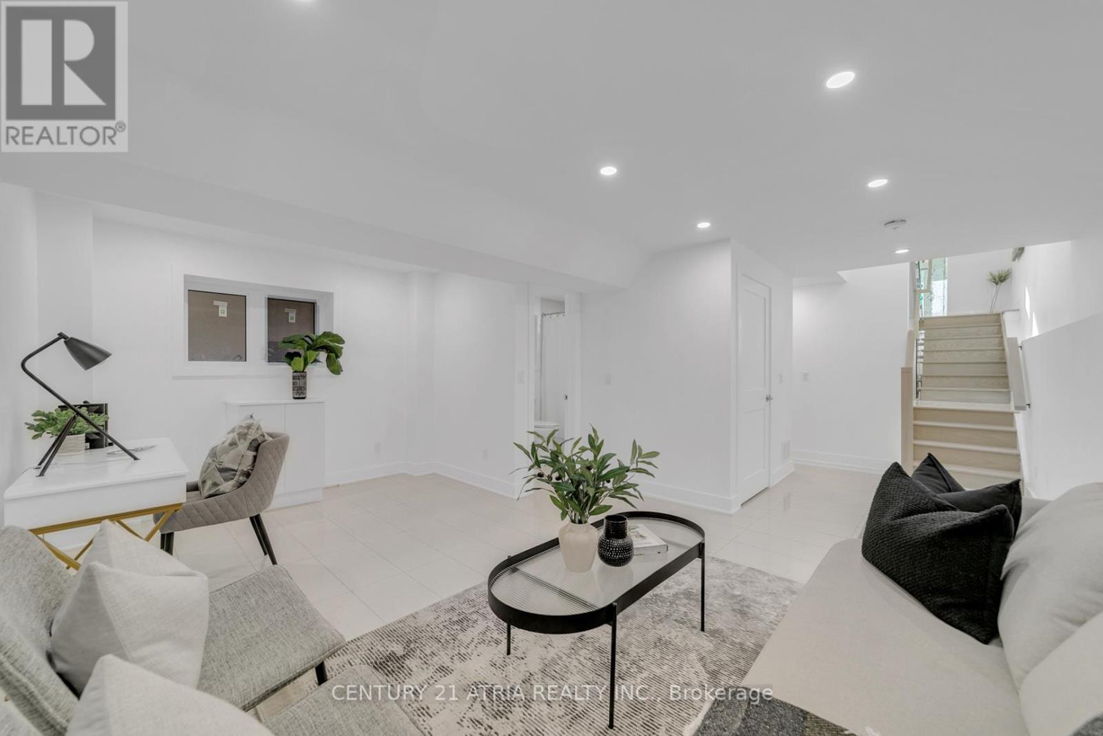 47 Eighth Street, Toronto (New Toronto), Ontario  M8V 3C2 - Photo 37 - W12385592