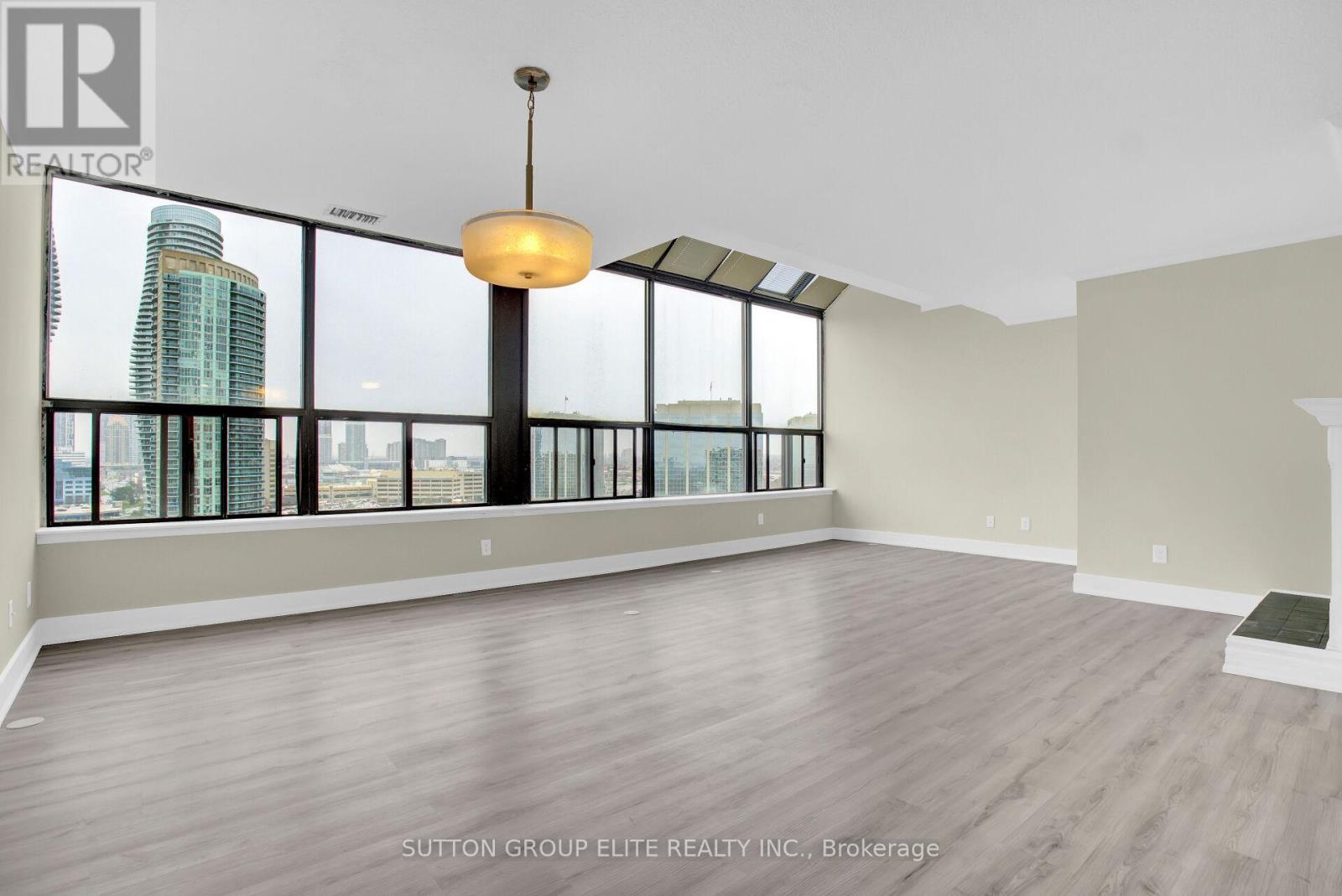 5 - 200 Robert Speck Parkway, Mississauga, Ontario  L4Z 1S3 - Photo 10 - W12385632