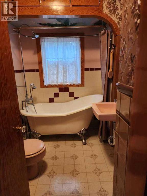 221 Center Avenue Ne, Milk River, Alberta  T0K 1M0 - Photo 19 - A2233466