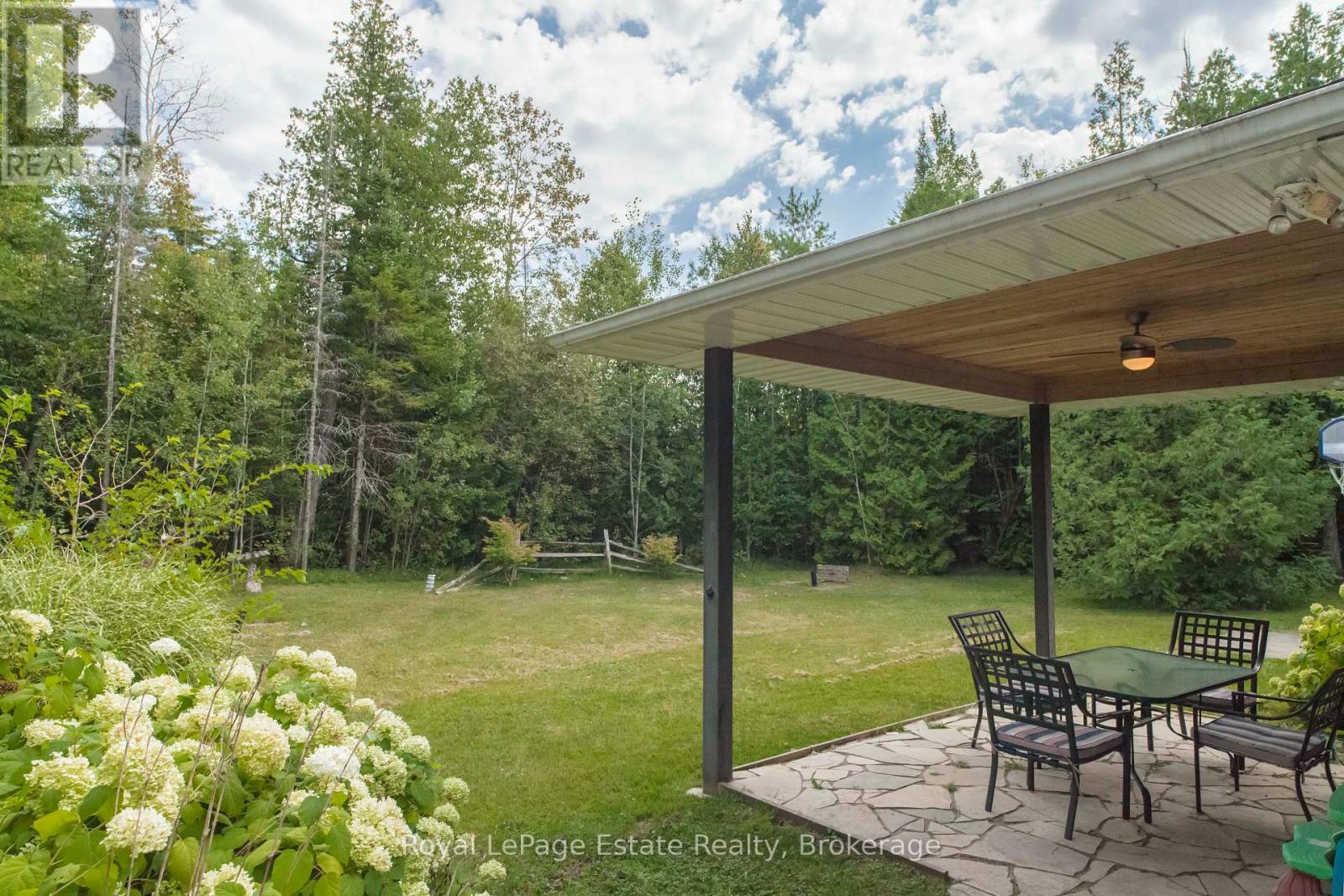 407 Huron Avenue, South Bruce Peninsula, Ontario  N0H 2G0 - Photo 47 - X12385660
