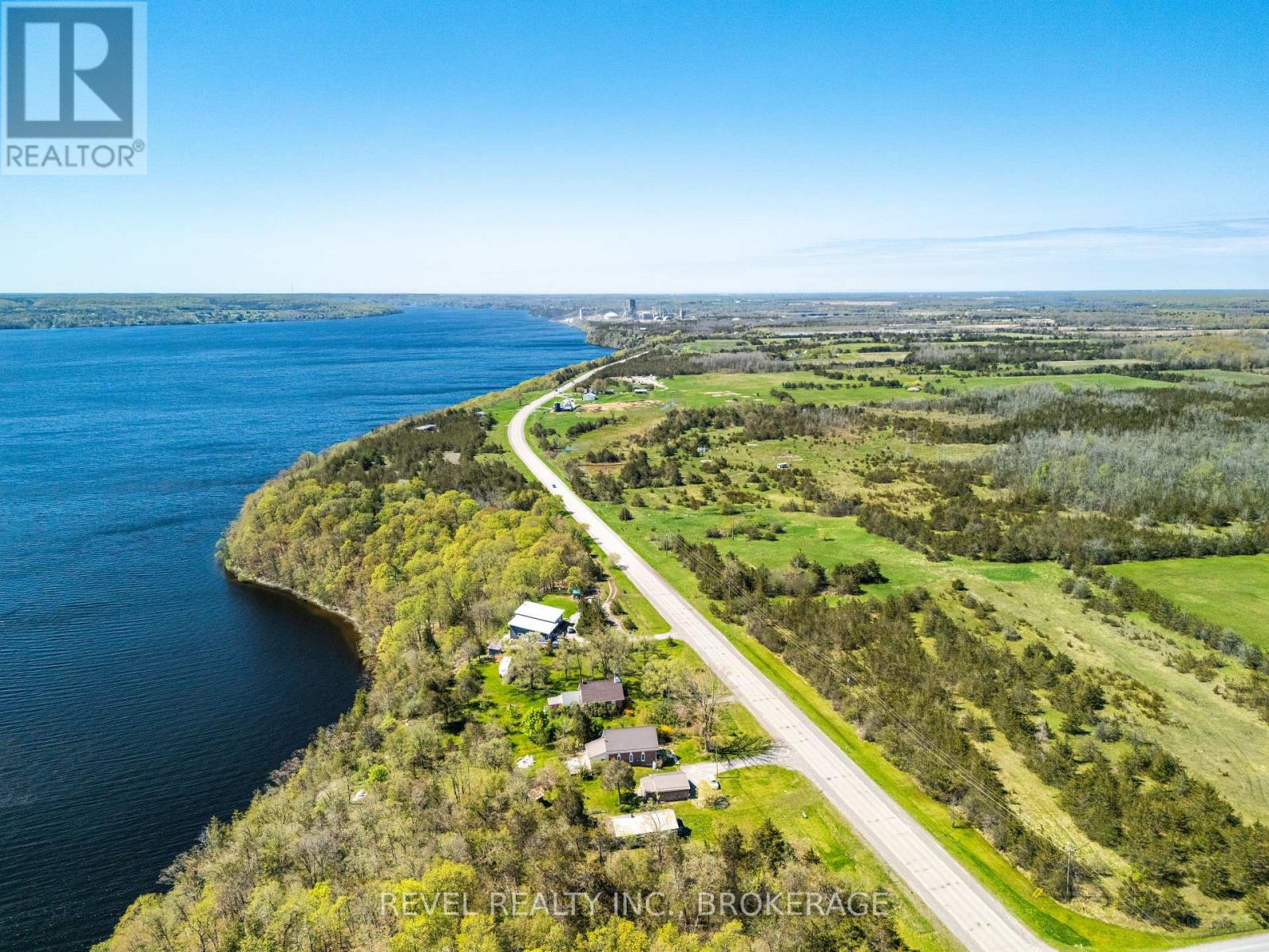 2186 Highway 49 Highway, Prince Edward County (Sophiasburg Ward), Ontario  K0K 2T0 - Photo 6 - X12385662
