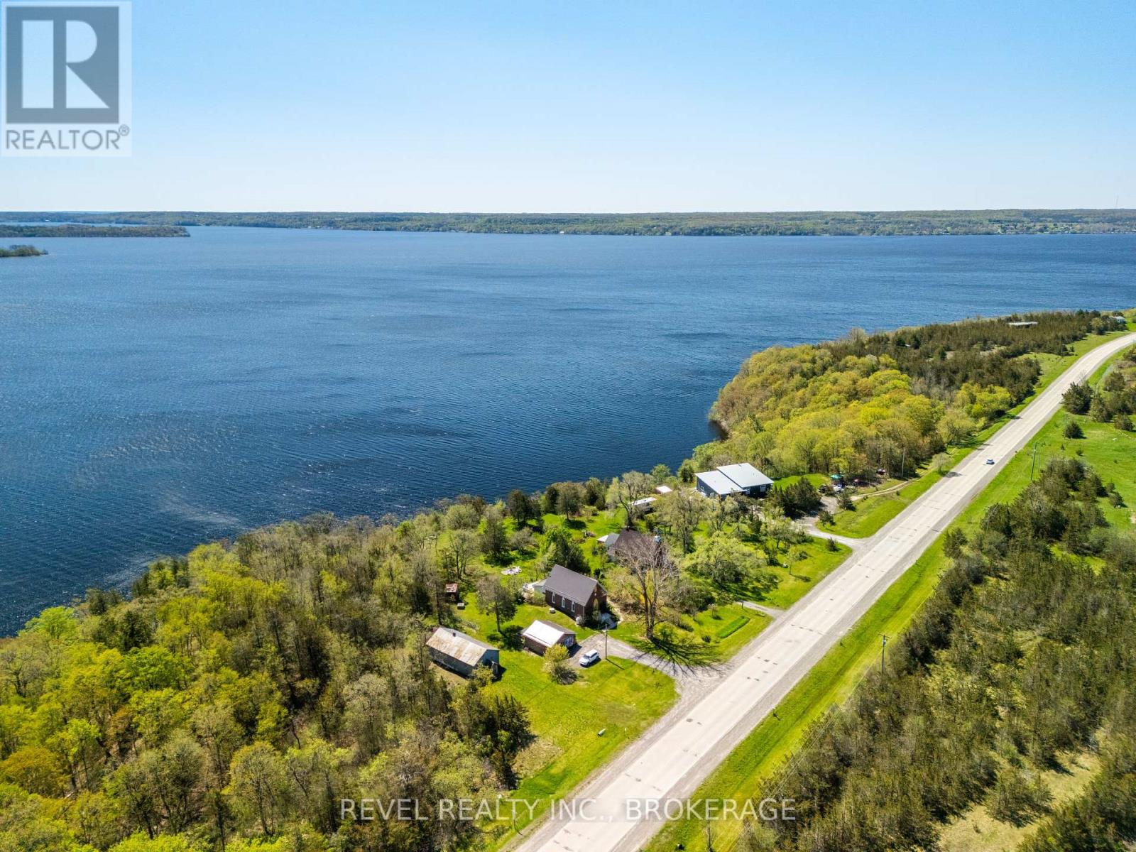 2186 Highway 49 Highway, Prince Edward County (Sophiasburg Ward), Ontario  K0K 2T0 - Photo 7 - X12385662