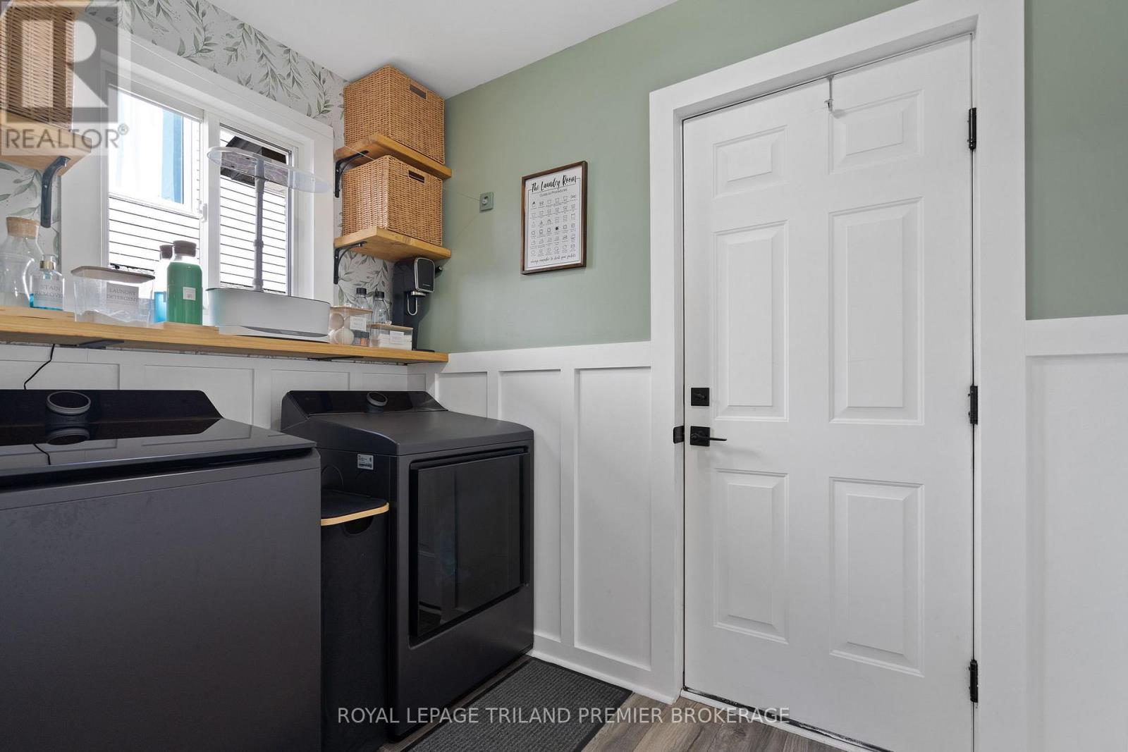 852 Crestview Crescent, London South, Ontario  N6K 4W9 - Photo 21 - X12385673