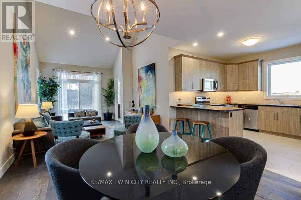 2100 Evans Boulevard, London South, Ontario  N6M 0J6 - Photo 4 - X12385584