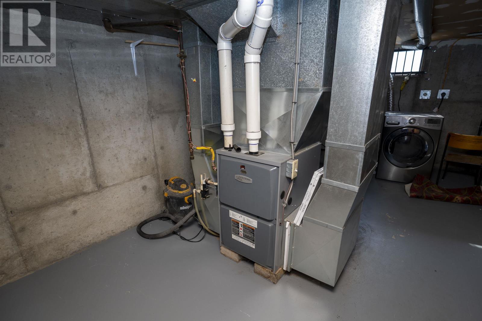 716 Pacific Ave, Thunder Bay, Ontario  P7C 2S5 - Photo 33 - TB252790