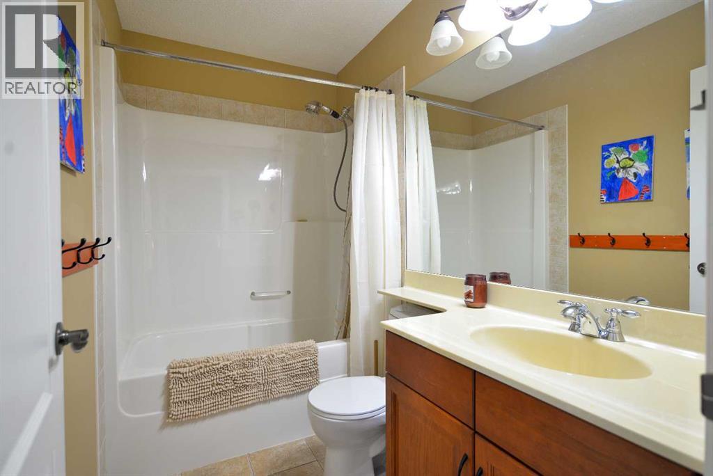 53 Tuscany Valley Hill Nw, Calgary, Alberta  T3L 2K4 - Photo 38 - A2254752