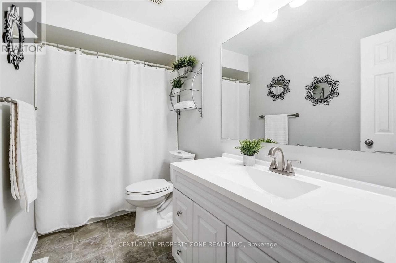 130 Waller Street, Whitby, Ontario  L1R 2K7 - Photo 12 - E12385664