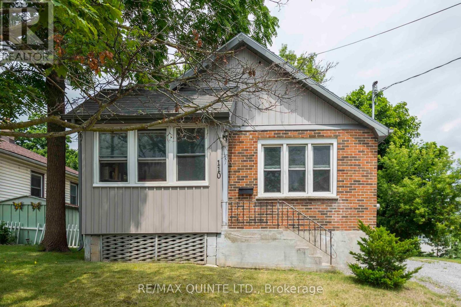 110 Moira Street W, Belleville, Ontario  K8P 1S9 - Photo 2 - X12385701