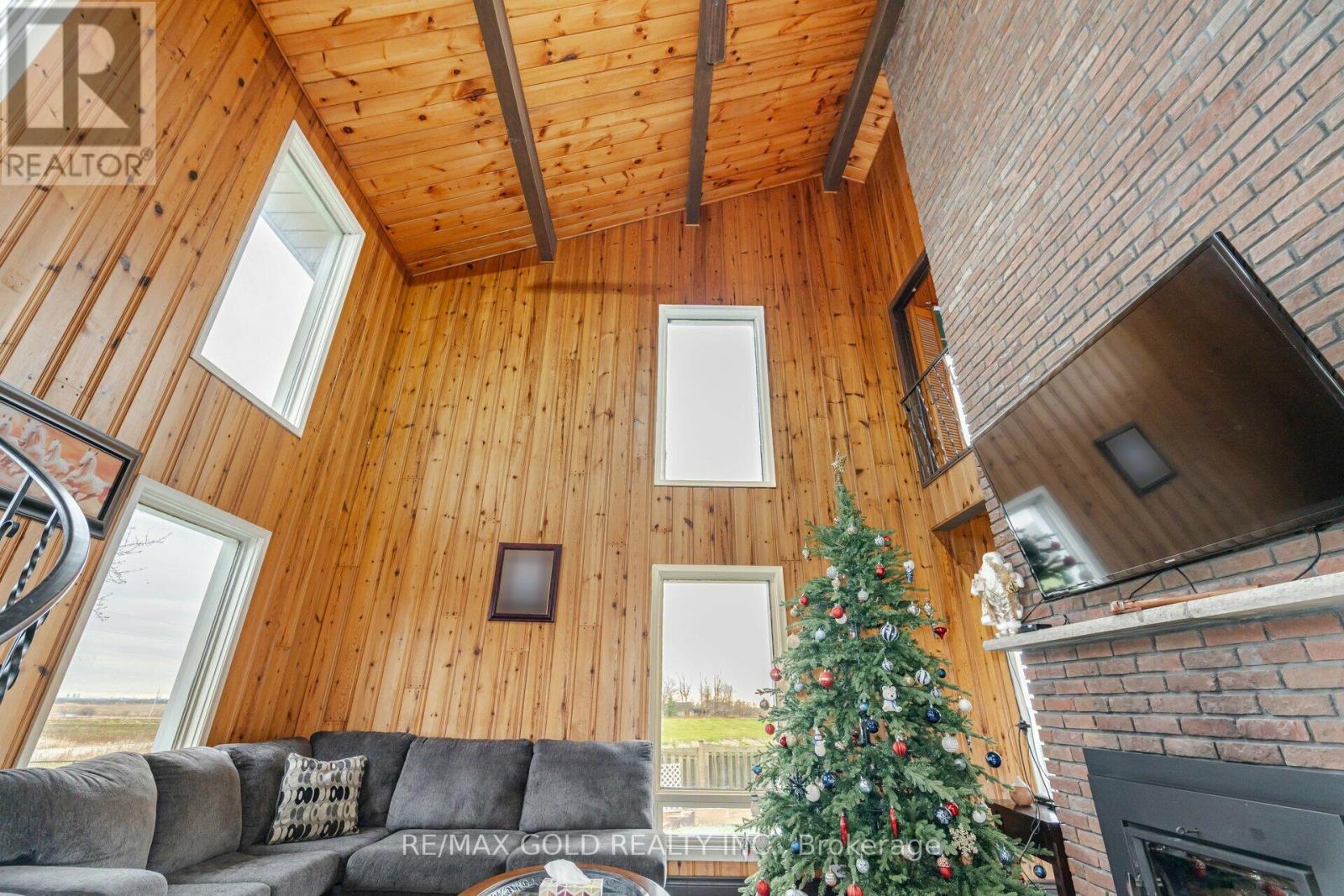 13080 Centreville Creek Road, Caledon, Ontario  L7C 3A7 - Photo 12 - W12385657