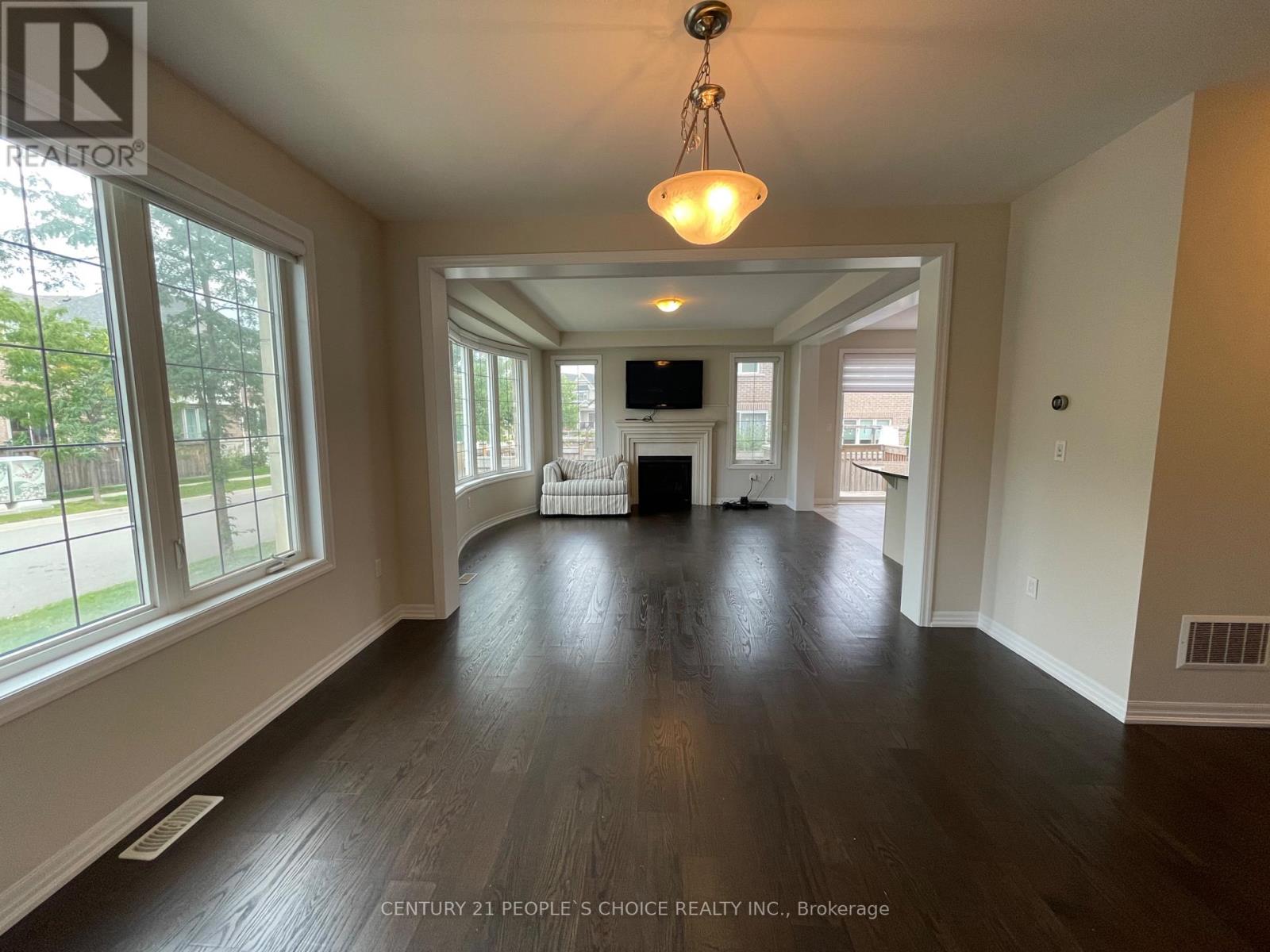 3174 Daisy Way, Oakville, Ontario  L6M 1L3 - Photo 10 - W12385669
