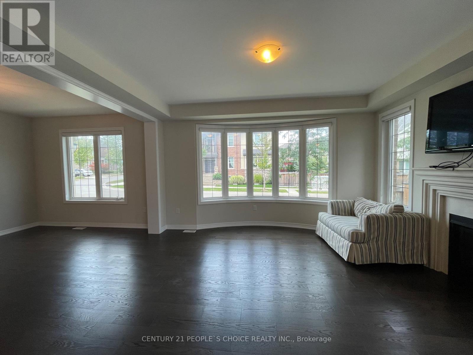 3174 Daisy Way, Oakville, Ontario  L6M 1L3 - Photo 13 - W12385669