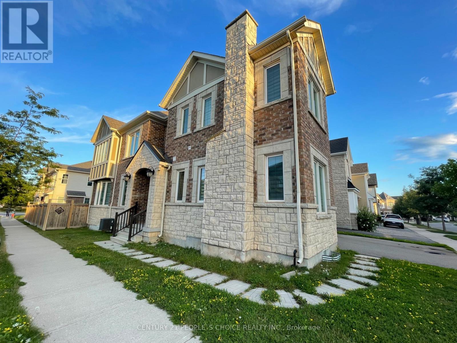 3174 Daisy Way, Oakville, Ontario  L6M 1L3 - Photo 3 - W12385669