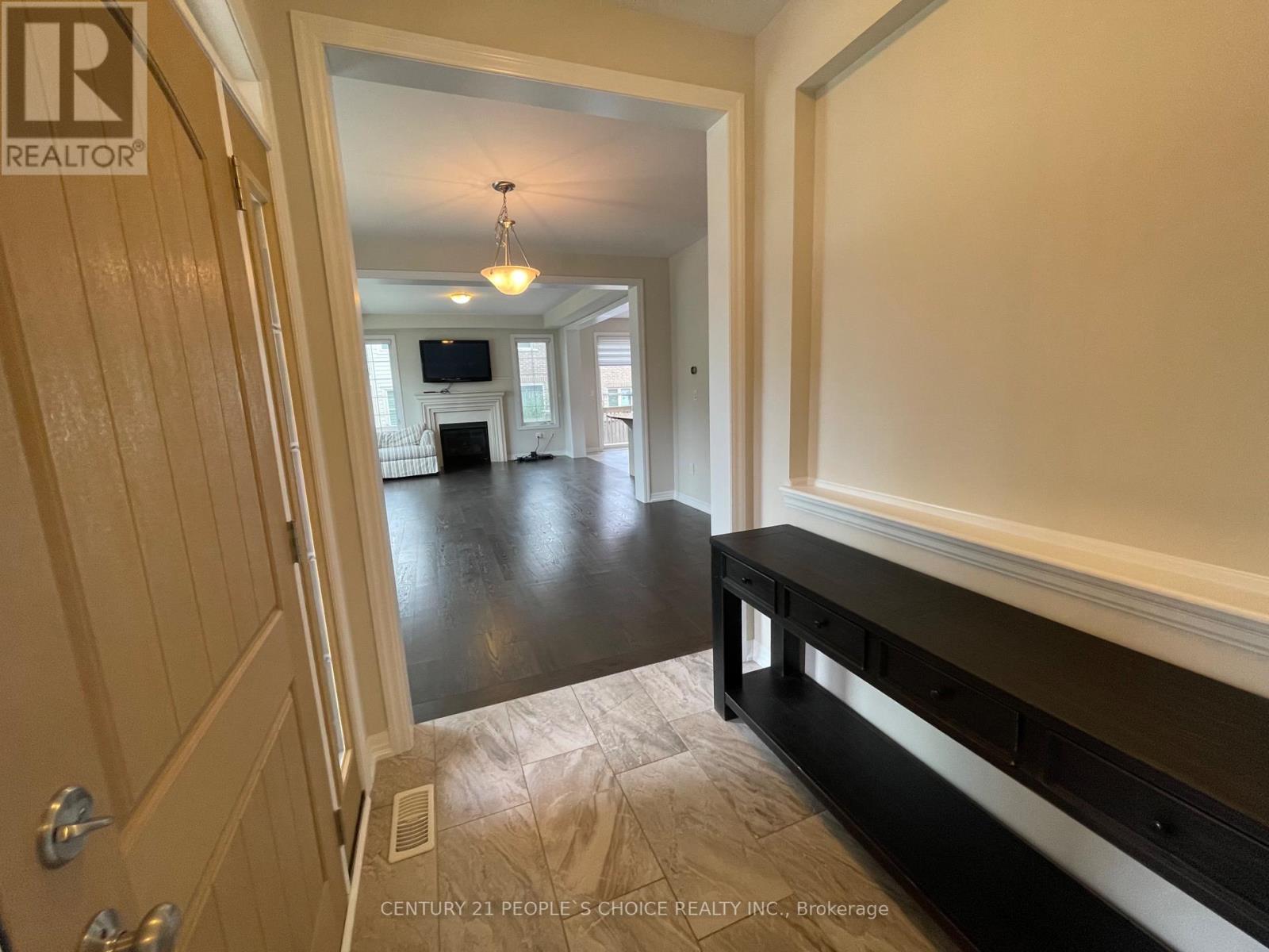 3174 Daisy Way, Oakville, Ontario  L6M 1L3 - Photo 4 - W12385669