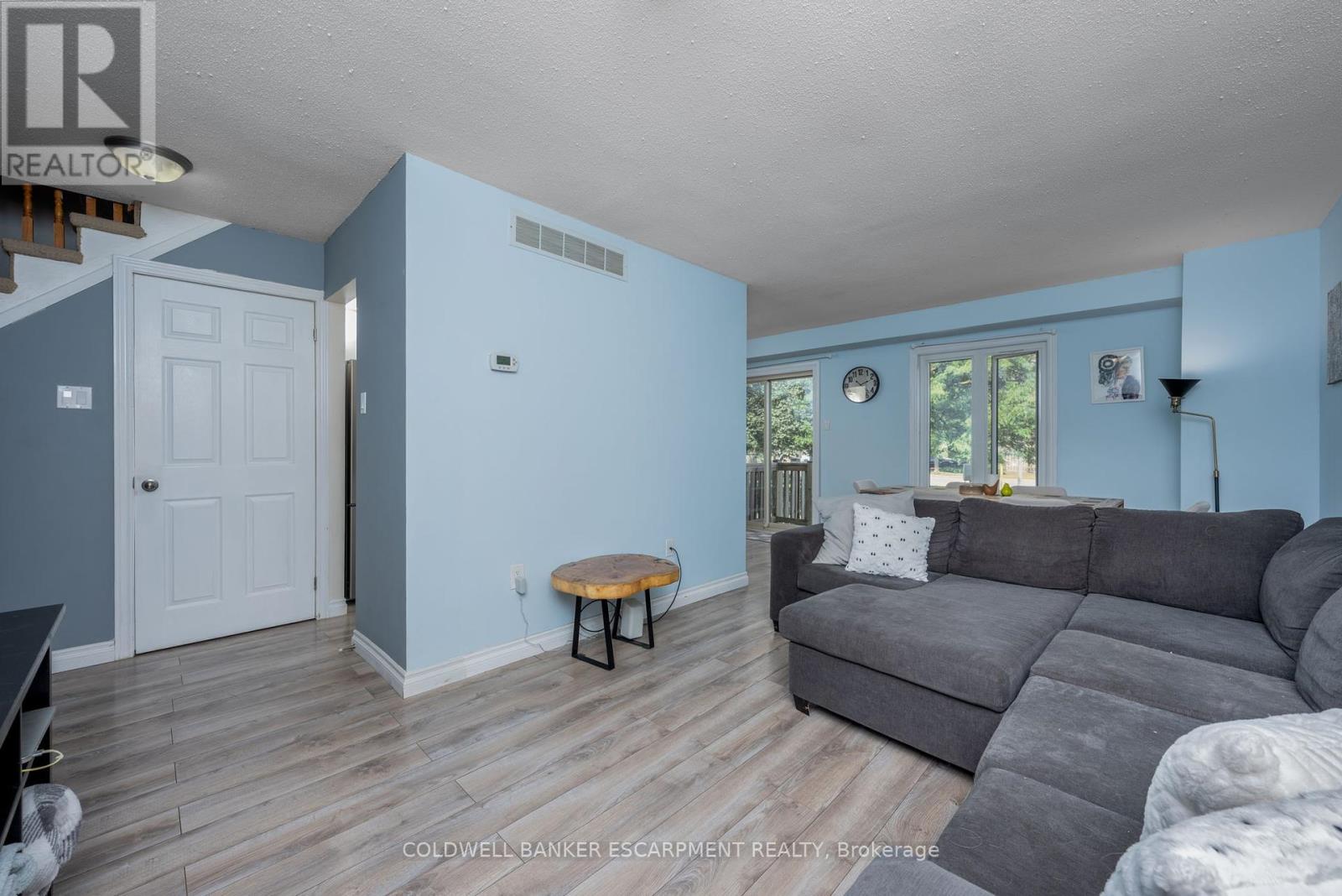 181 - 302 College Avenue W, Guelph (Dovercliffe Park/old University), Ontario  N1G 4T6 - Photo 14 - X12385661