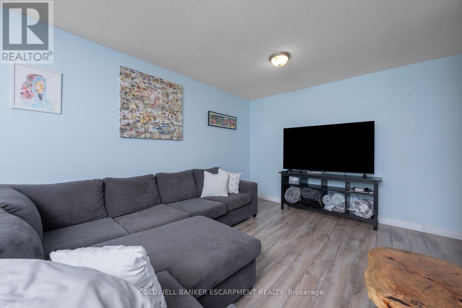 181 - 302 College Avenue W, Guelph (Dovercliffe Park/old University), Ontario  N1G 4T6 - Photo 15 - X12385661