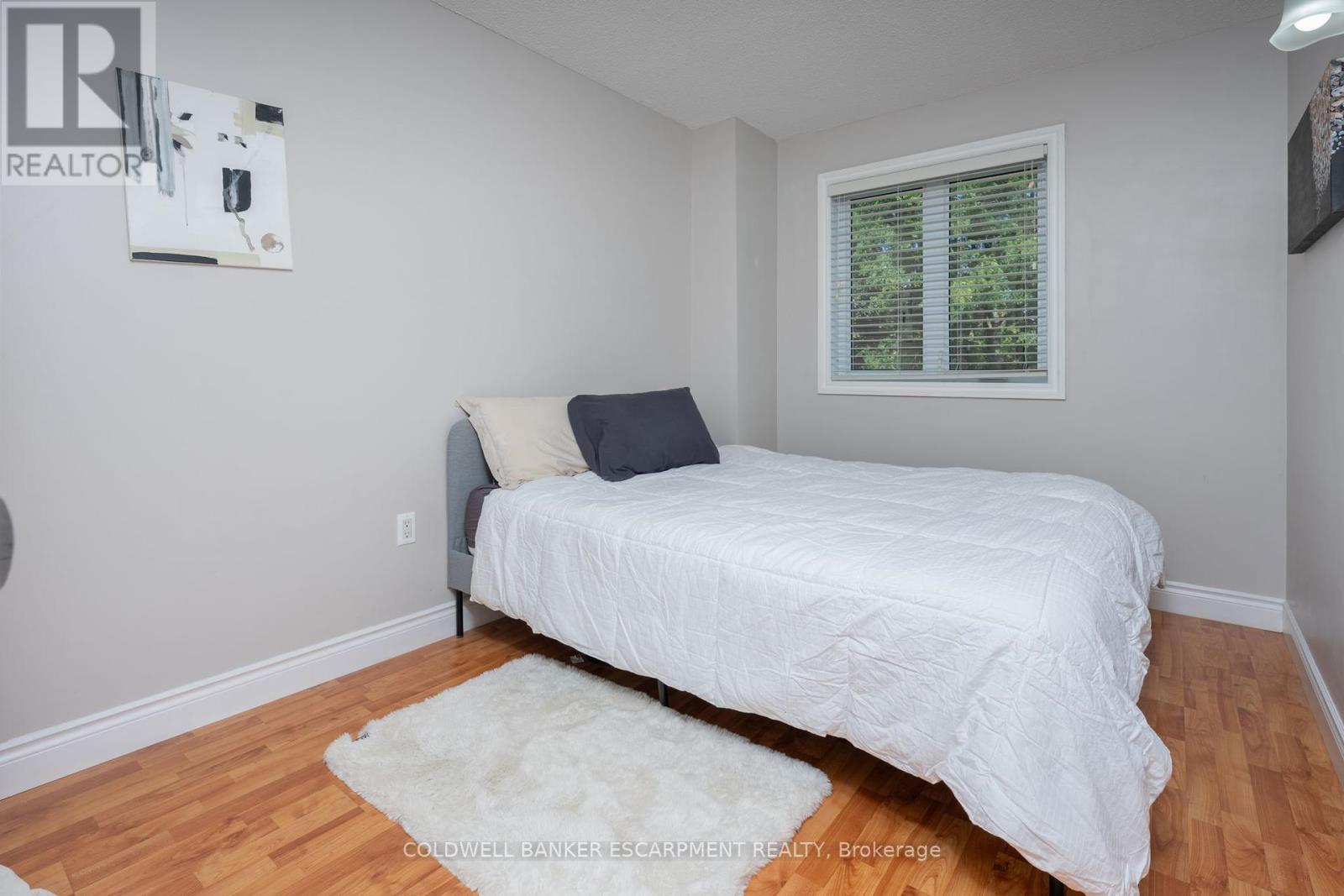 181 - 302 College Avenue W, Guelph (Dovercliffe Park/old University), Ontario  N1G 4T6 - Photo 31 - X12385661