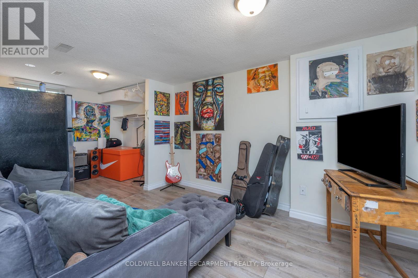181 - 302 College Avenue W, Guelph (Dovercliffe Park/old University), Ontario  N1G 4T6 - Photo 34 - X12385661