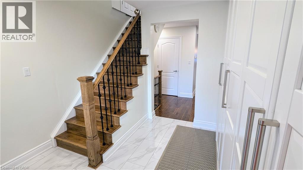 133 Chilton Drive, Stoney Creek, Ontario  L8J 1L8 - Photo 2 - 40766878