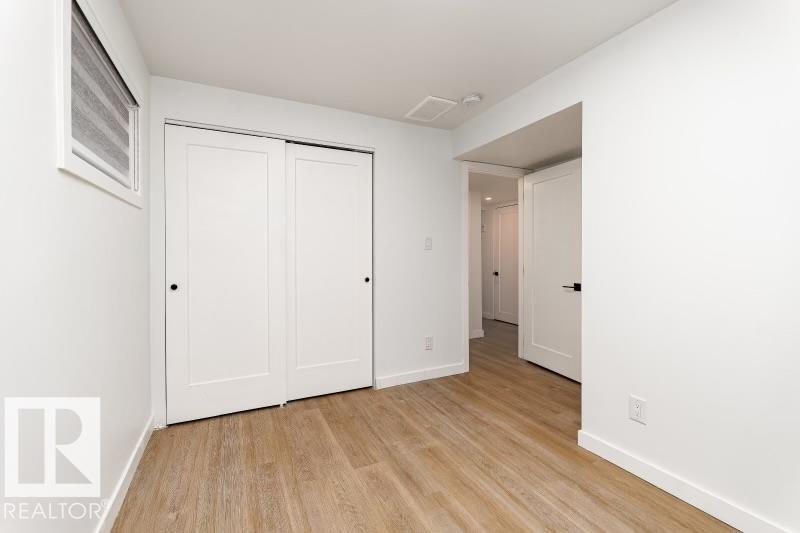 8522/8524 84 Av Nw, Edmonton, Alberta  T6C 1C9 - Photo 17 - E4456477