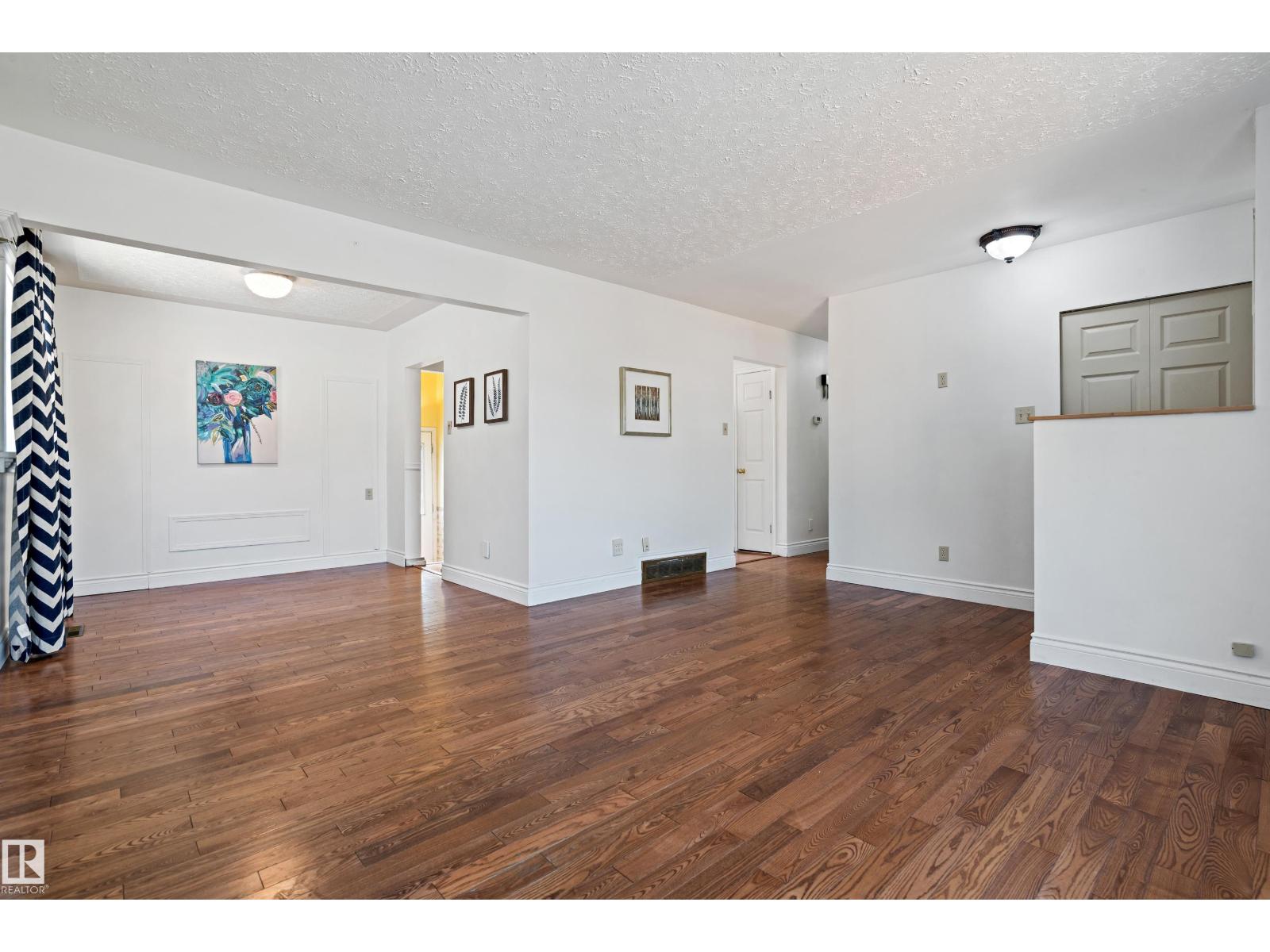 16021 95 Av Nw, Edmonton, Alberta  T5P 0A8 - Photo 7 - E4456478