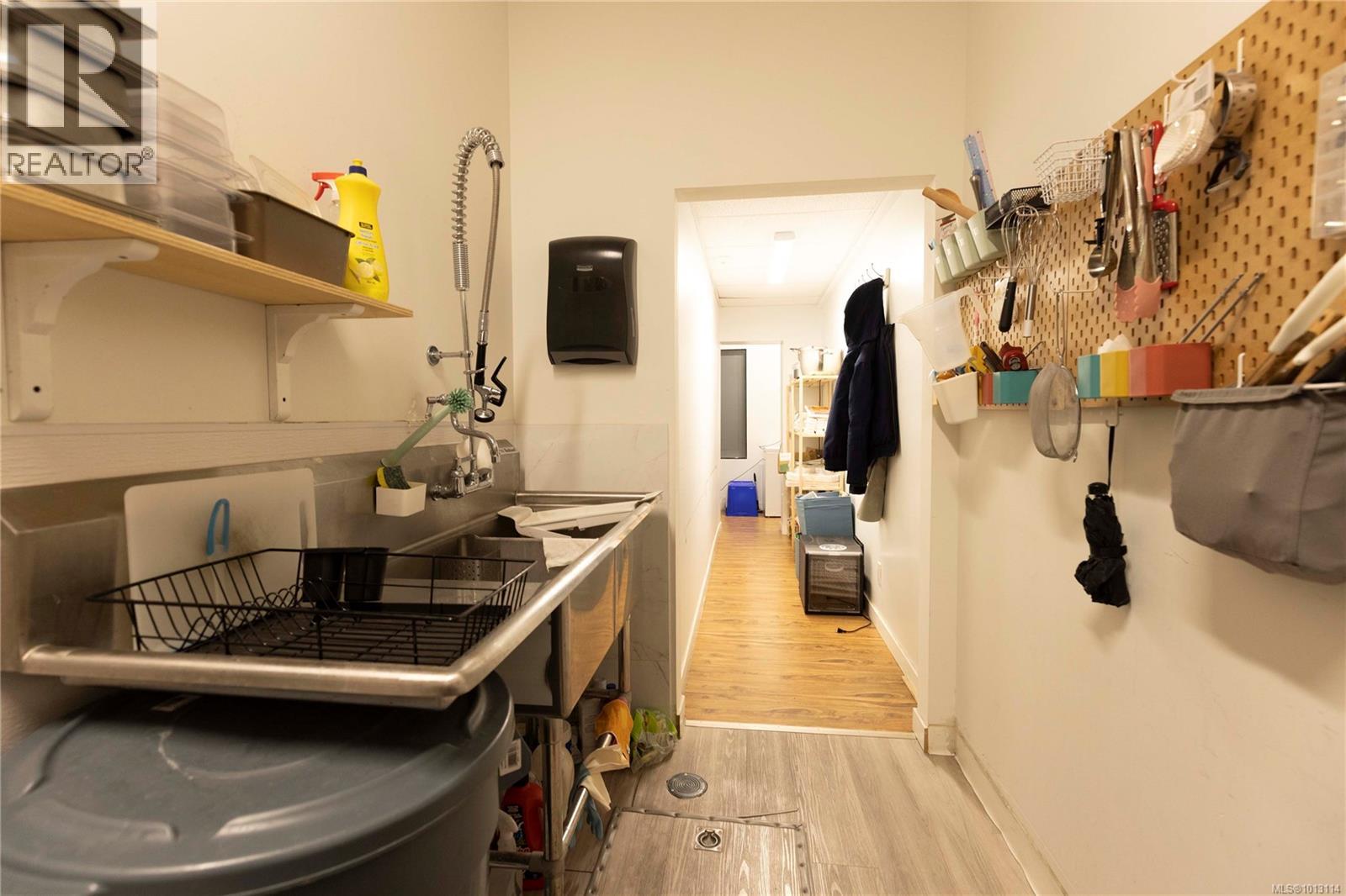 667 Fort St, Victoria, British Columbia  V8W 1G6 - Photo 58 - 1013114