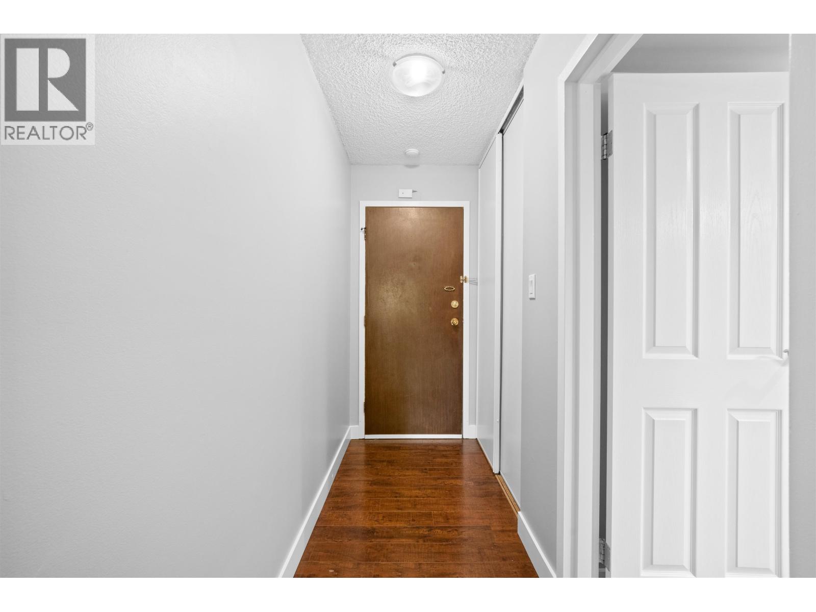 201 3901 Carrigan Court, Burnaby, British Columbia  V3N 4K1 - Photo 22 - R3044368