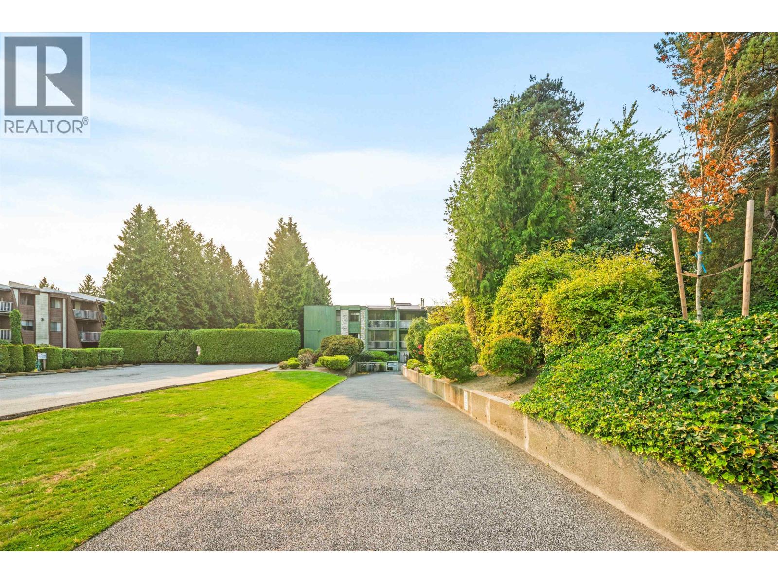 201 3901 Carrigan Court, Burnaby, British Columbia  V3N 4K1 - Photo 36 - R3044368
