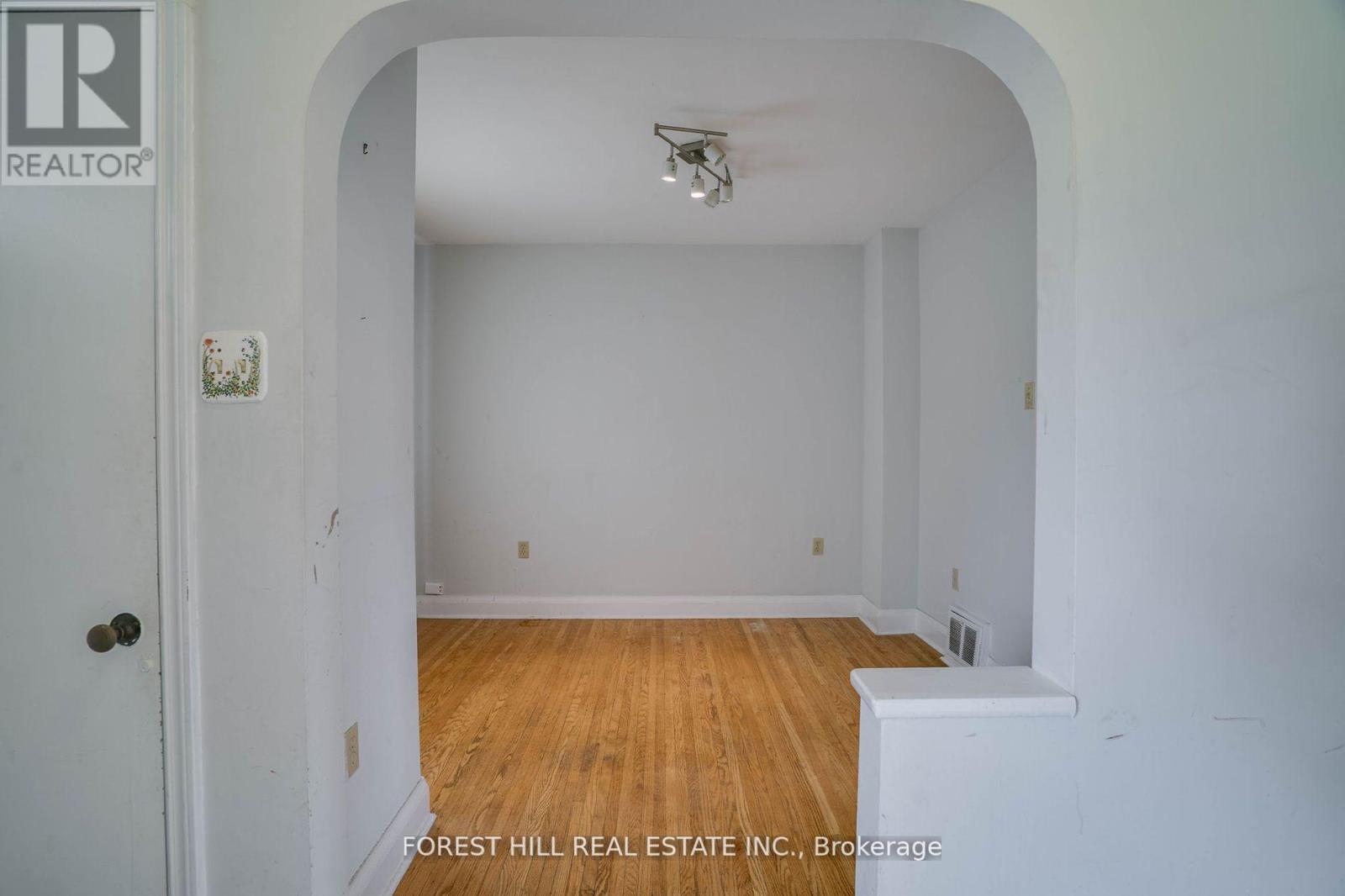 160 Pleasant Avenue, Toronto (Newtonbrook West), Ontario  M2M 1M3 - Photo 14 - C12385724