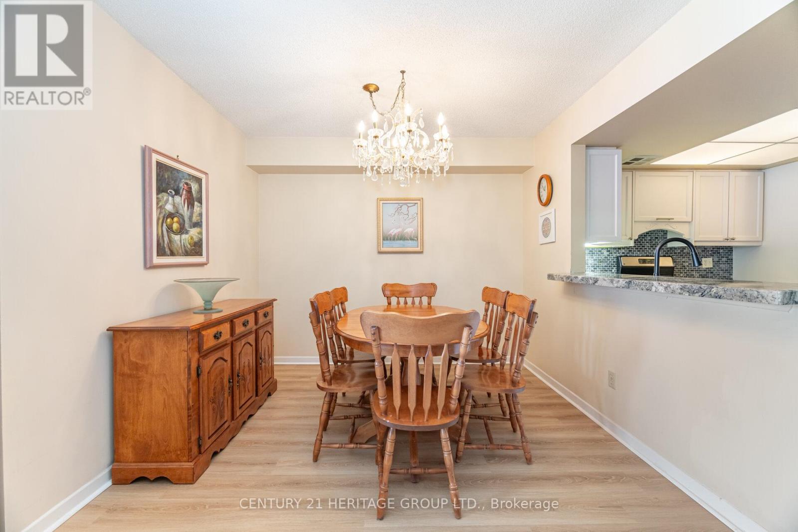 910 - 10 Torresdale Avenue, Toronto (Westminster-Branson), Ontario  M2R 3V8 - Photo 10 - C12385733