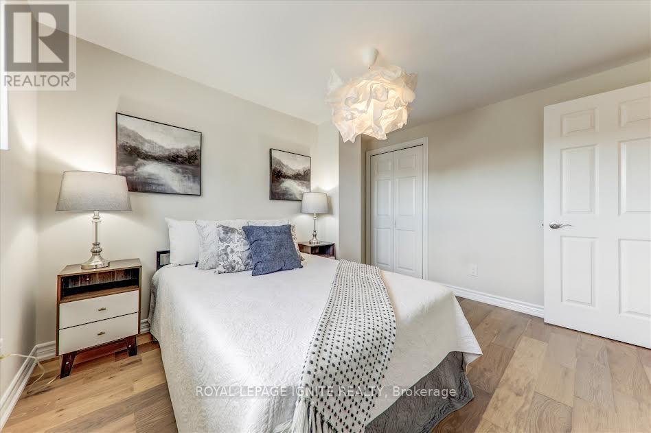 26 Halfmoon Square, Toronto (Highland Creek), Ontario  M1C 3V3 - Photo 20 - E12385728