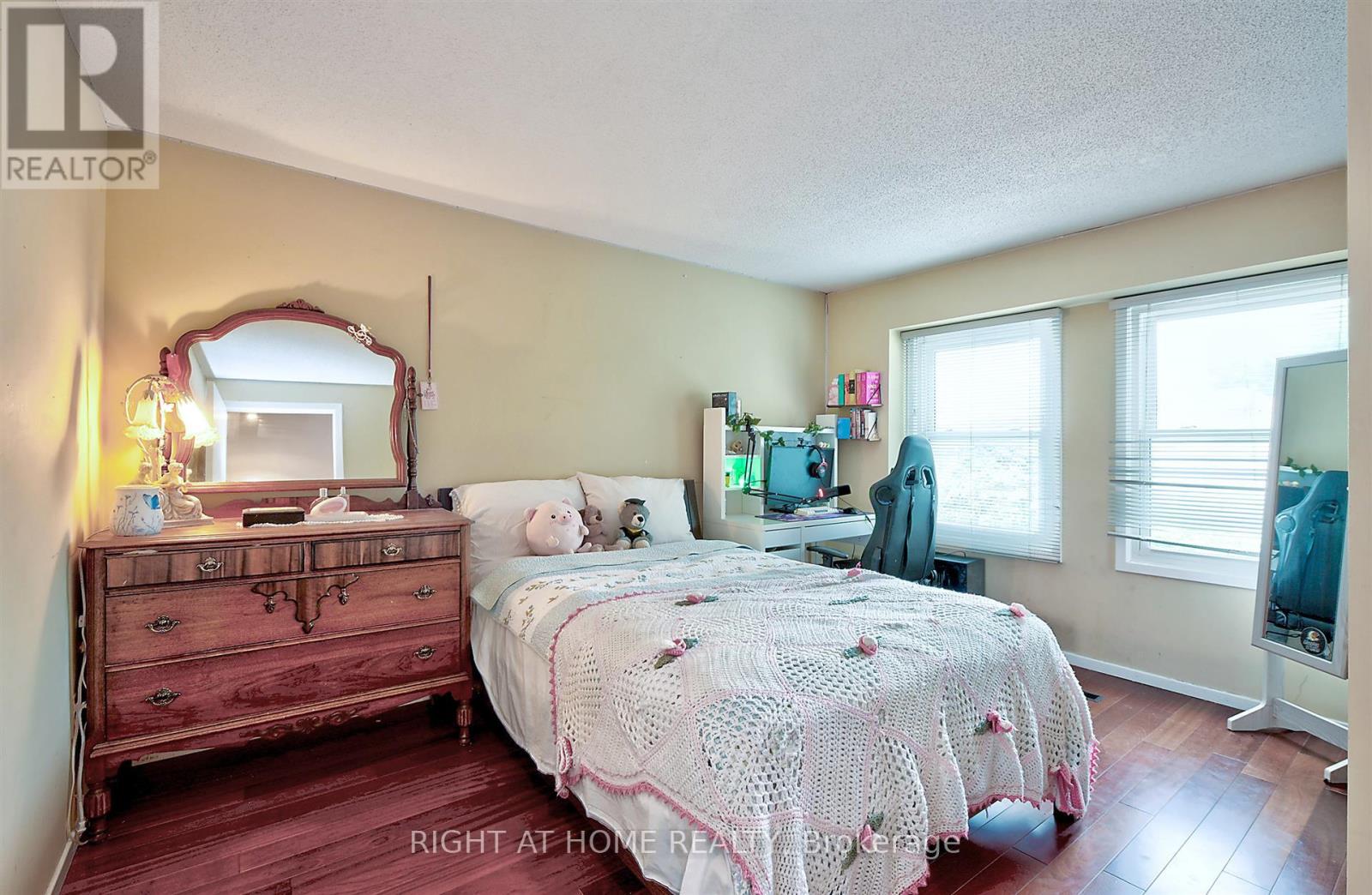 10 - 5878 Montevideo Road, Mississauga, Ontario  L5N 2V5 - Photo 13 - W12383101