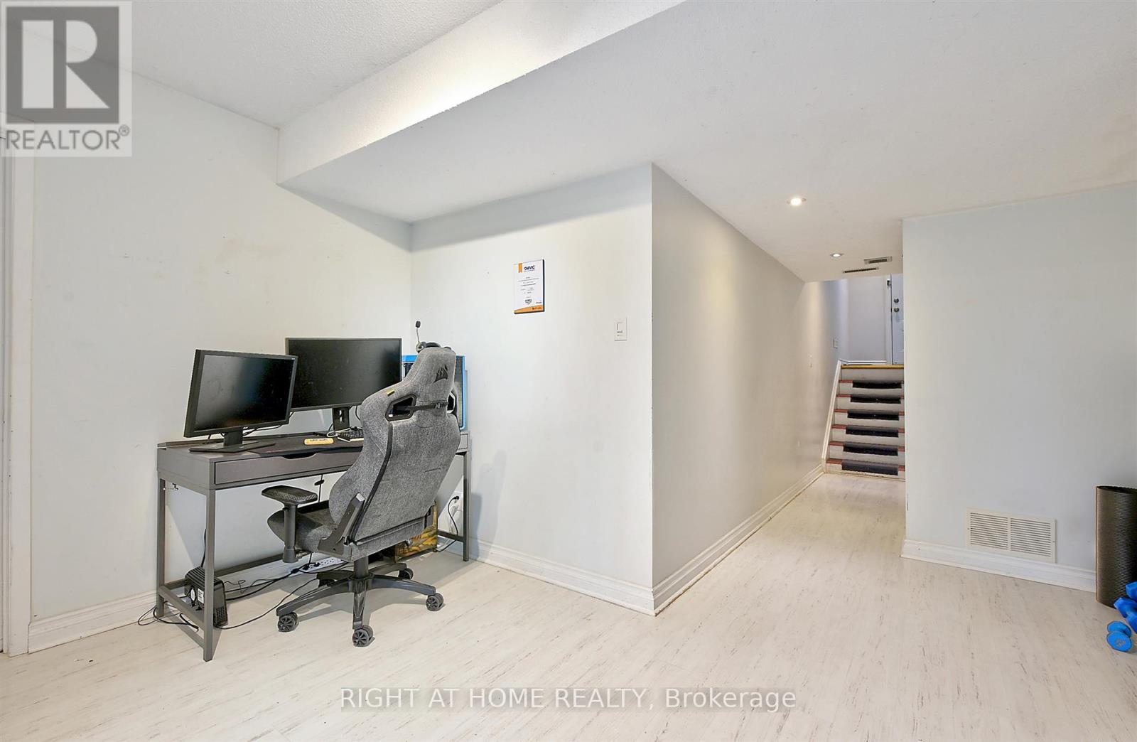 10 - 5878 Montevideo Road, Mississauga, Ontario  L5N 2V5 - Photo 22 - W12383101