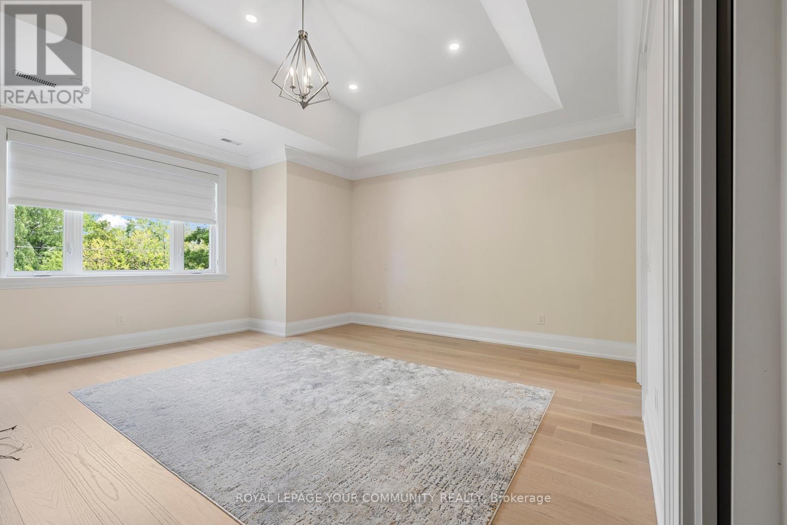 6077 Hillsdale Drive, Whitchurch-Stouffville, Ontario  L4A 7X3 - Photo 36 - N12385687