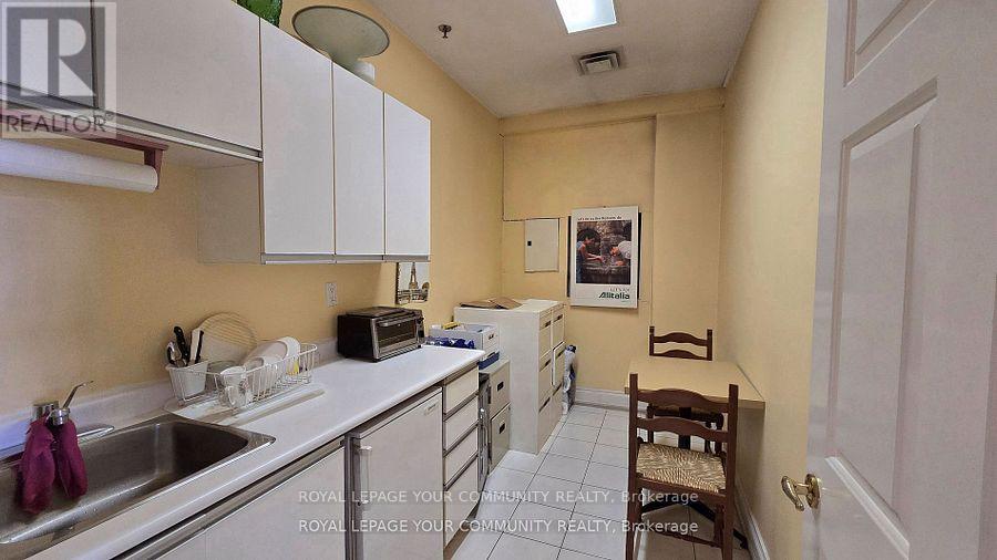 4 - 8600 Keele Street, Vaughan (Concord), Ontario  L4K 4H8 - Photo 4 - N12385697