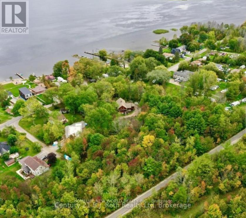 7 Moore Avenue, Tay, Ontario  L0K 2A0 - Photo 2 - S12385726