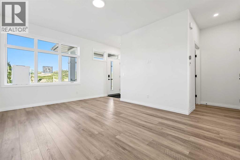 Property at 898 Wolf Willow Boulevard SE image 4