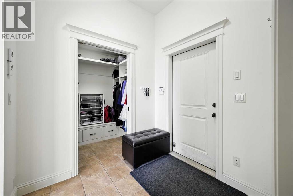 62 Posthill Drive Sw, Calgary, Alberta  T3H 0A8 - Photo 15 - A2252956