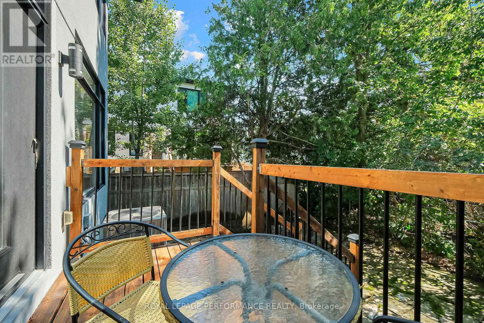38 Sunnymede Avenue, Ottawa, Ontario  K1Y 2L3 - Photo 25 - X12385768