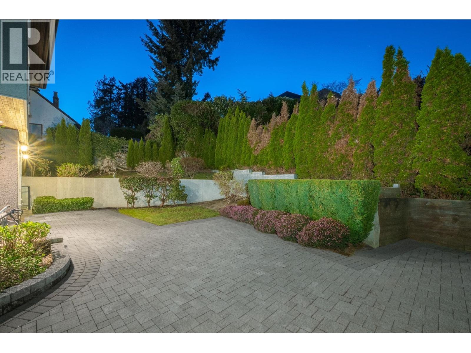 2567 Lawson Avenue, West Vancouver, British Columbia  V7V 2G1 - Photo 25 - R3044421