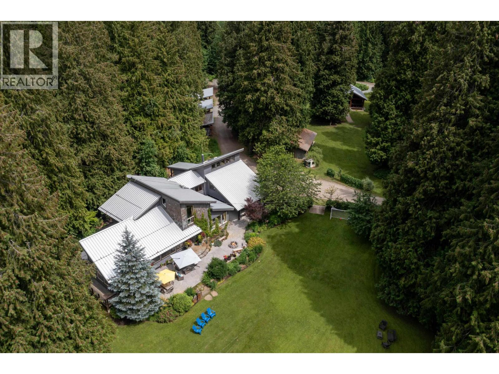 7650 Ryan Creek Road, Pemberton, British Columbia  V0N 2L2 - Photo 2 - R3044438