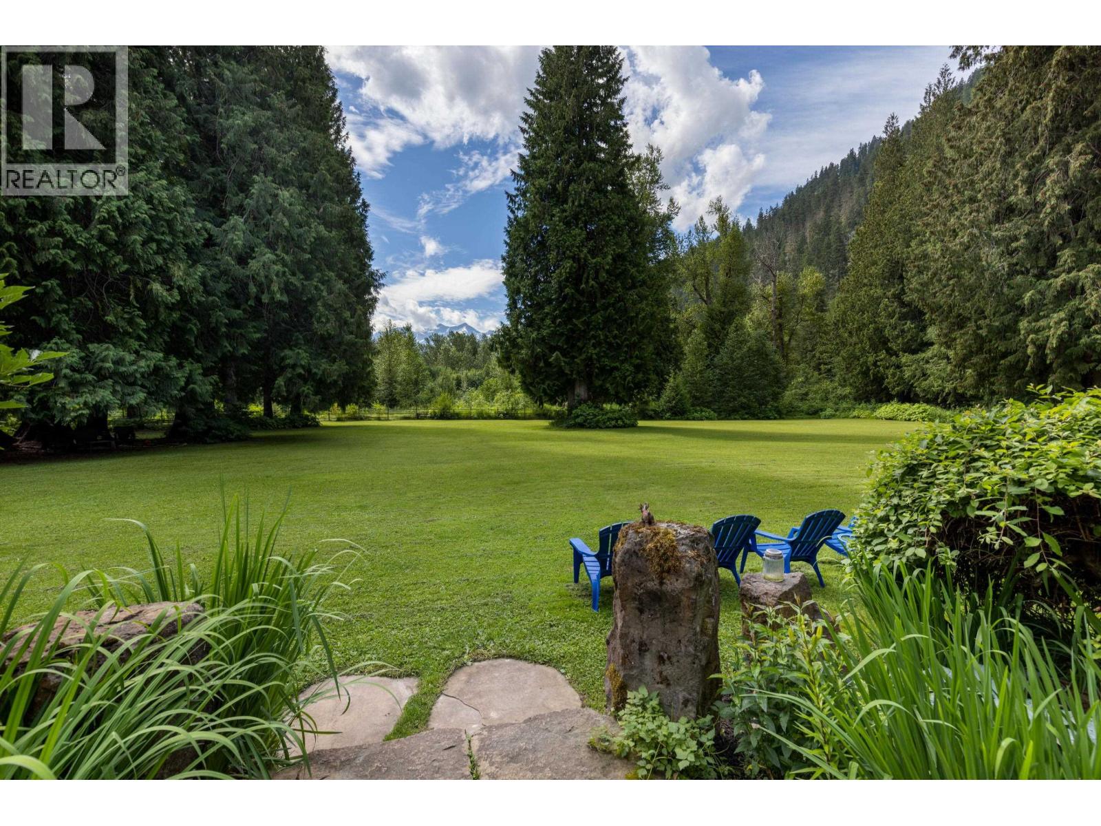 7650 Ryan Creek Road, Pemberton, British Columbia  V0N 2L2 - Photo 39 - R3044438