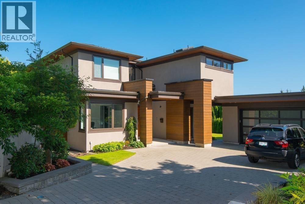 1838 MATHERS COURT, West Vancouver, British Columbia