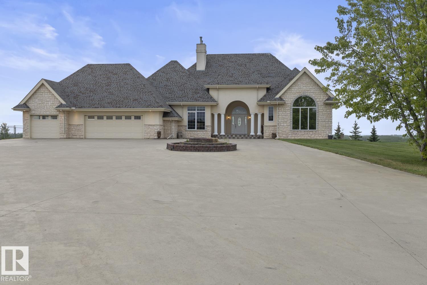 3006 WAYNE WY, Cold Lake, Alberta