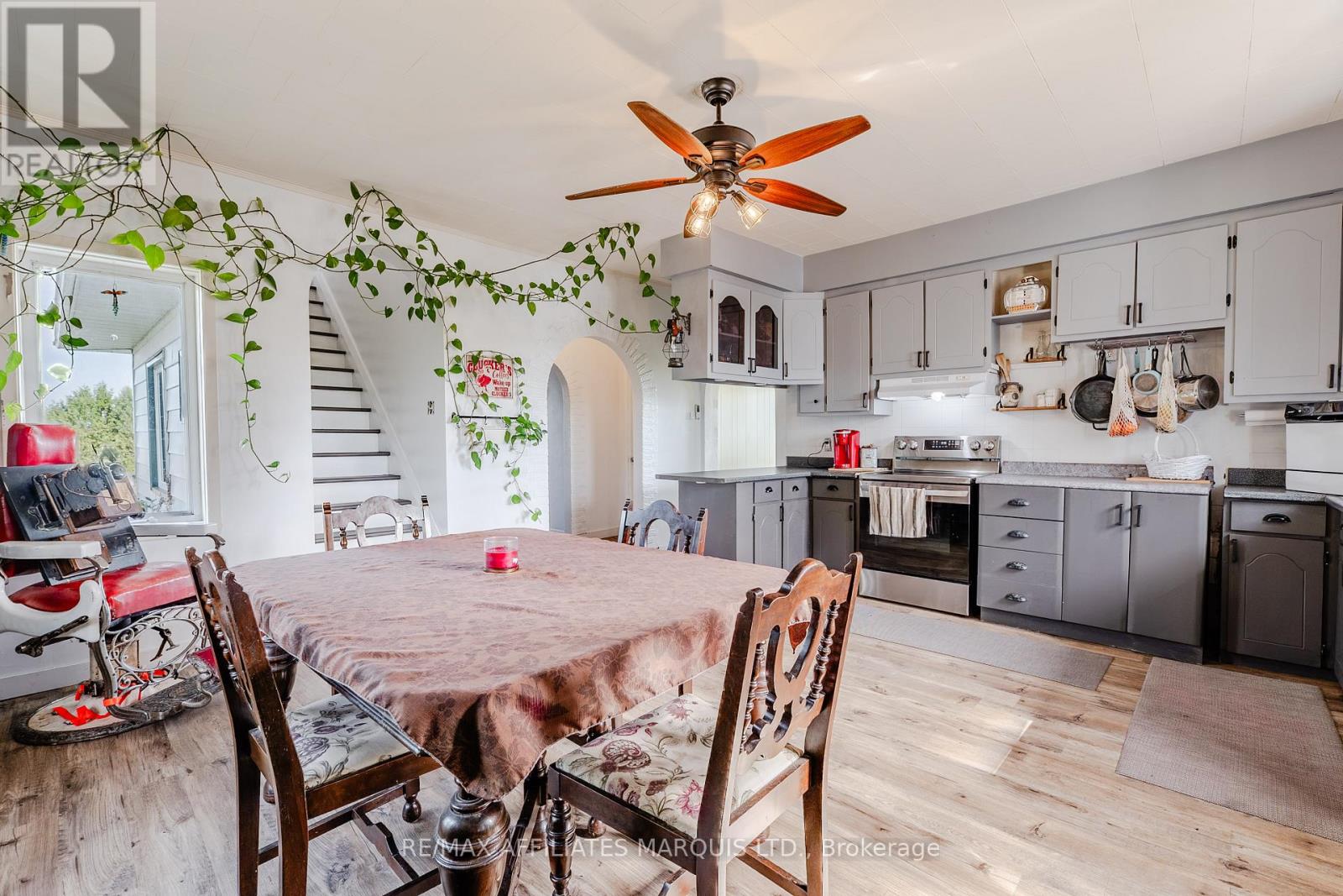 3738 Concession 19 Road, The Nation, Ontario  K0C 2B0 - Photo 5 - X12385765